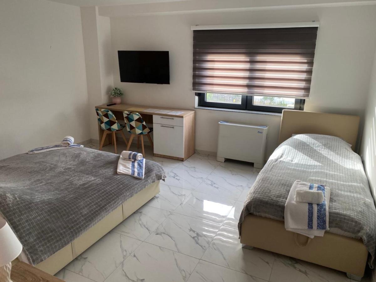 Belamionix Motel Bosanski Samac Екстериор снимка