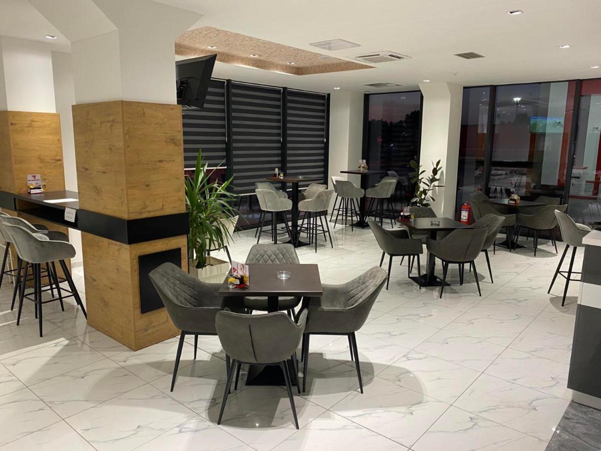 Belamionix Motel Bosanski Samac Екстериор снимка
